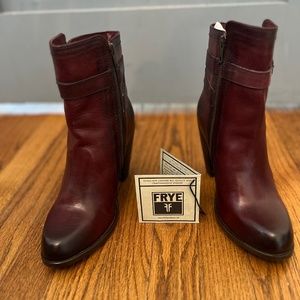 Frye Jenny Shield Short